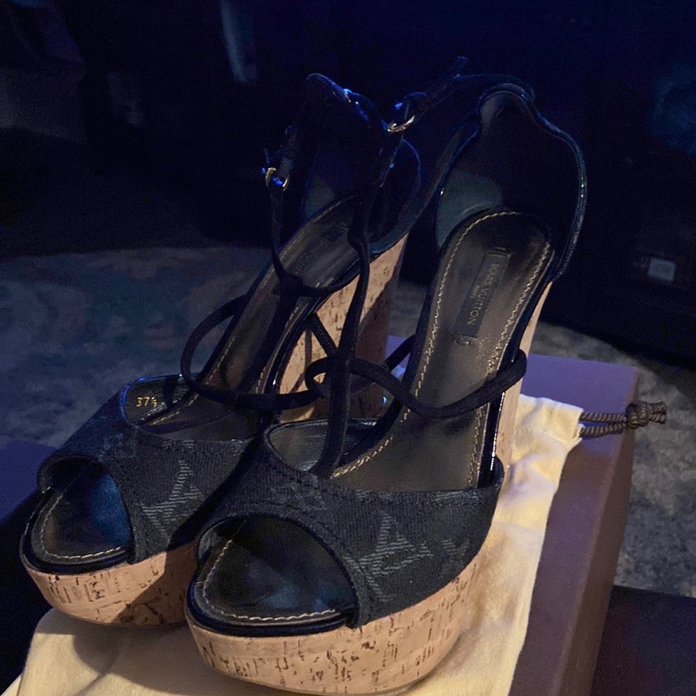 Louis Vuitton, black denim monogram open toed ankle strap gold buckle. Size 37.5